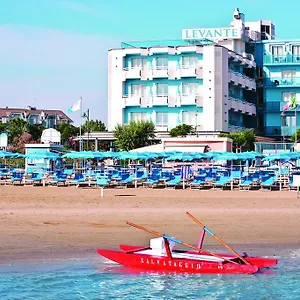 Levante Hotel